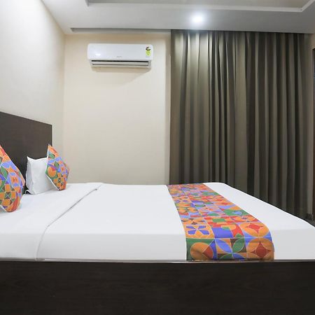 Fabhotel Bliss Premium Gurgaon Ngoại thất bức ảnh